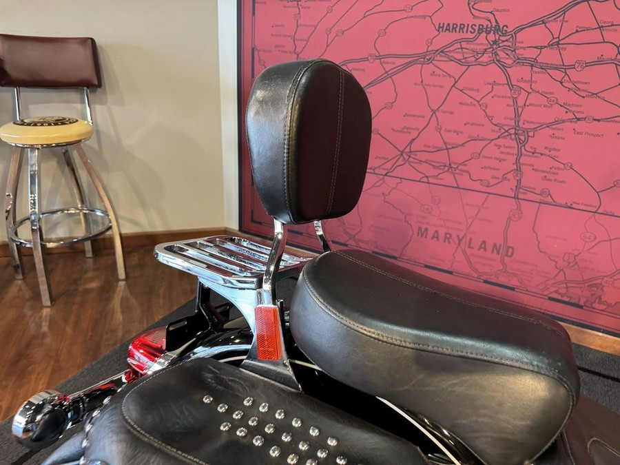 2011 Harley-Davidson® FLSTC - Heritage Softail® Classic