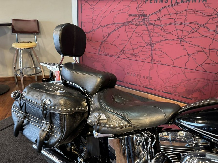 2011 Harley-Davidson® FLSTC - Heritage Softail® Classic