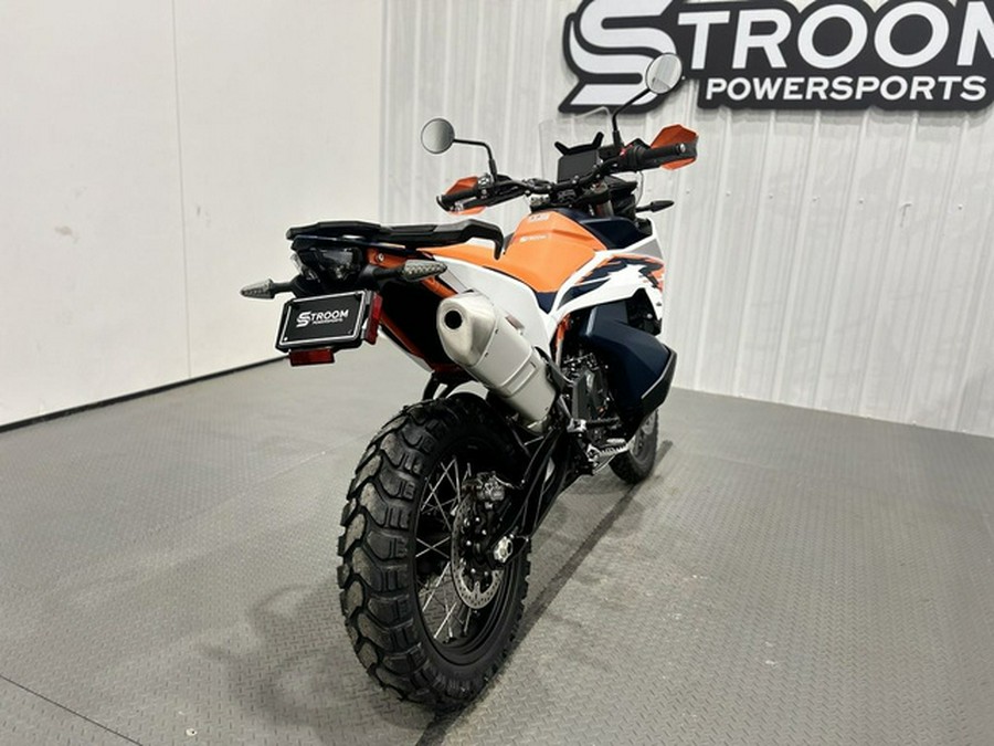 2025 KTM 890 Adventure R 890 R