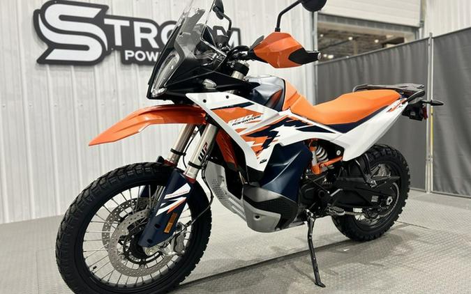 2025 KTM 890 Adventure R 890 R