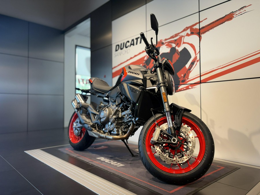 2026 Ducati MONSTER V2