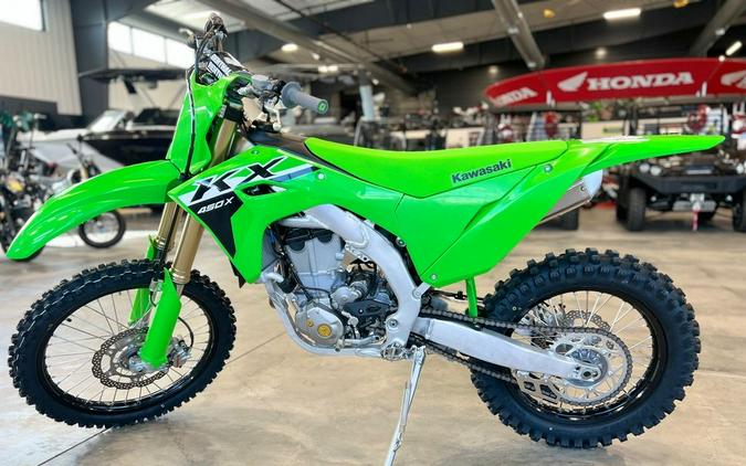 2024 Kawasaki KX450 First Look [9 Fast Facts, Specs, Photos]