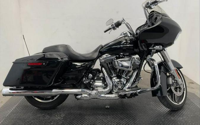 2015 Harley-Davidson Road Glide Base