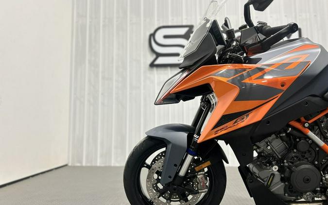 2024 KTM 1290 Super Duke GT 1290 GT