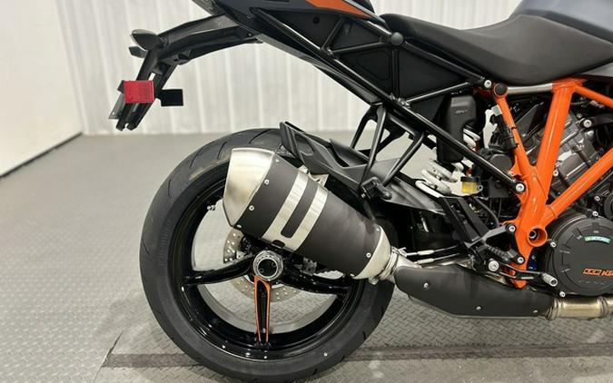 2024 KTM 1290 Super Duke GT 1290 GT