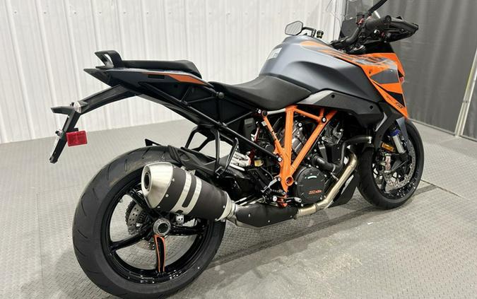 2024 KTM 1290 Super Duke GT 1290 GT
