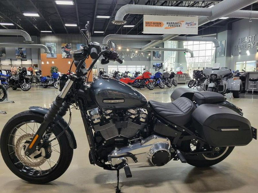 2025 Harley-Davidson® FXBB - Street Bob®