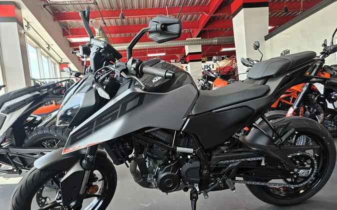 2026 KTM Duke 250