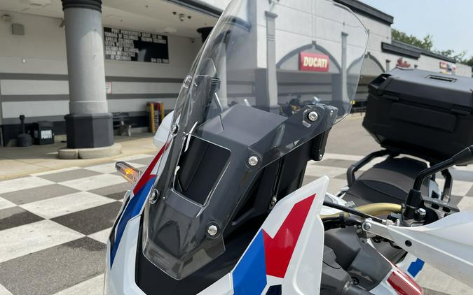 2025 Honda Africa Twin Adventure Sports ES