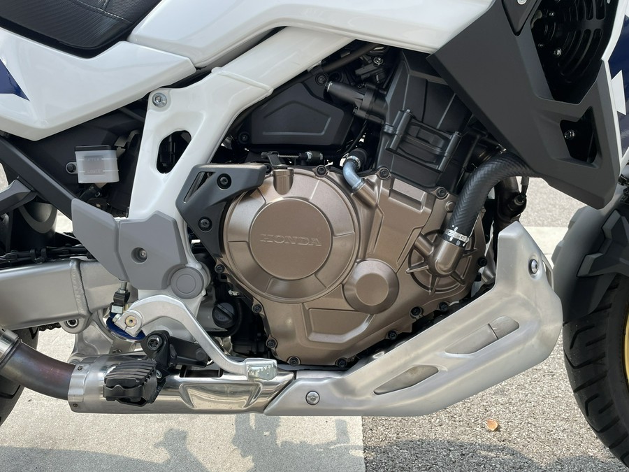 2025 Honda Africa Twin Adventure Sports ES