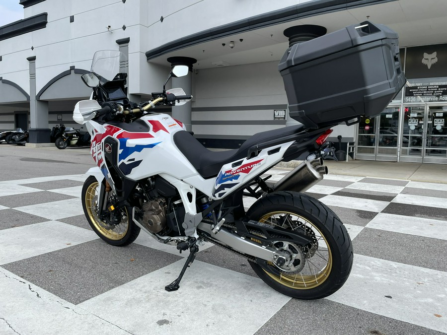 2025 Honda Africa Twin Adventure Sports ES