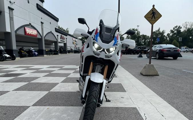 2025 Honda Africa Twin Adventure Sports ES