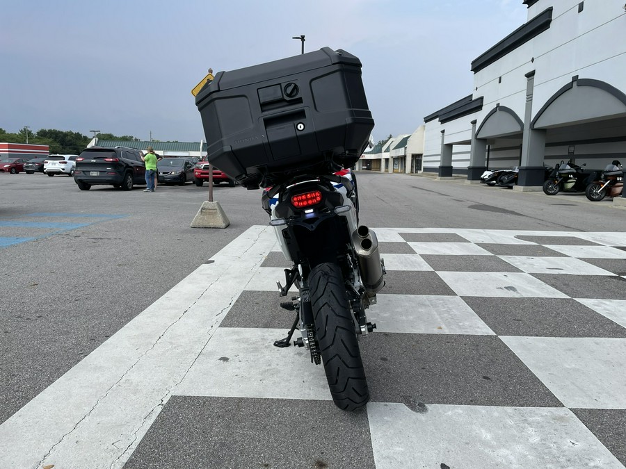 2025 Honda Africa Twin Adventure Sports ES
