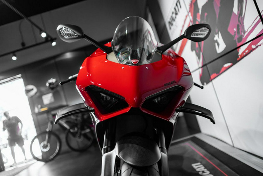 2024 Ducati Panigale V4 Red