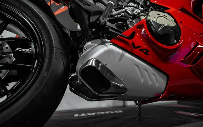 2024 Ducati Panigale V4 Red