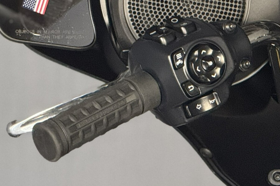 2025 Harley-Davidson Street Glide® FLHX IRON HORSE MTLC