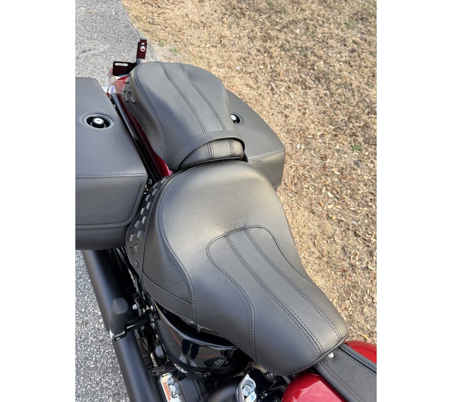 2026 Harley-Davidson® FLHC Heritage Classic®