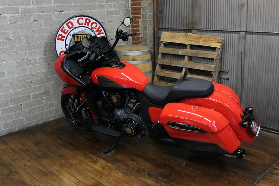 2023 Indian Motorcycle® Challenger® Dark Horse® Indy Red / Black Metallic