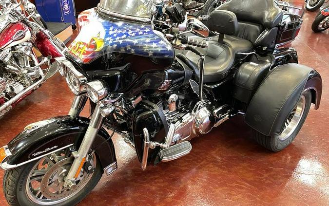 2010 Harley-Davidson® FLHTCUTG - Tri Glide® Ultra Classic®