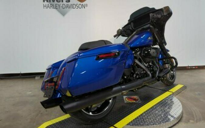 2024 Harley-Davidson® Street Glide® Blue Burst – Black Finish