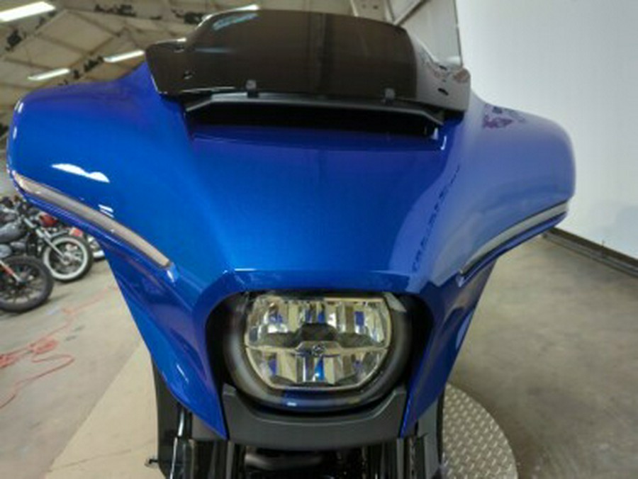 2024 Harley-Davidson® Street Glide® Blue Burst – Black Finish