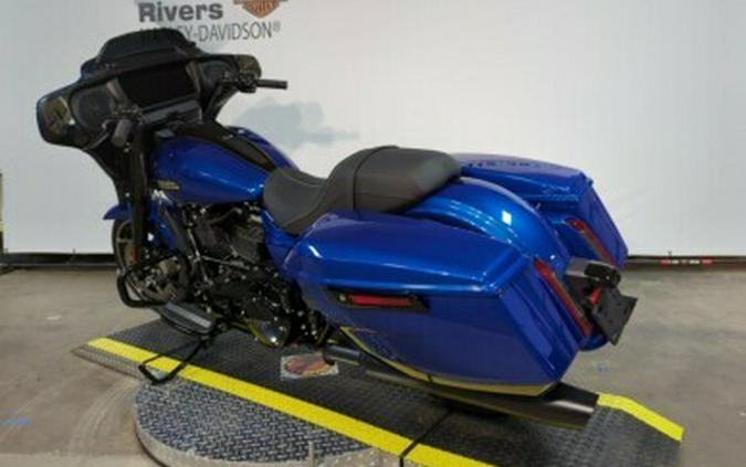 2024 Harley-Davidson® Street Glide® Blue Burst – Black Finish