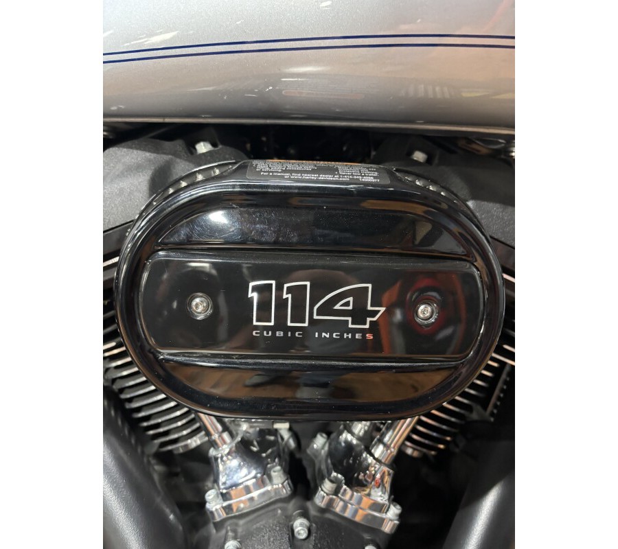 2024 Harley-Davidson® Heritage Classic 114 ATLAS SLV MTLIC BO