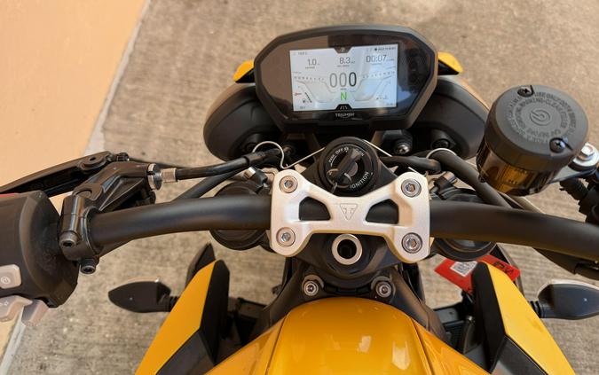 2024 Triumph STREET TRIPL RS