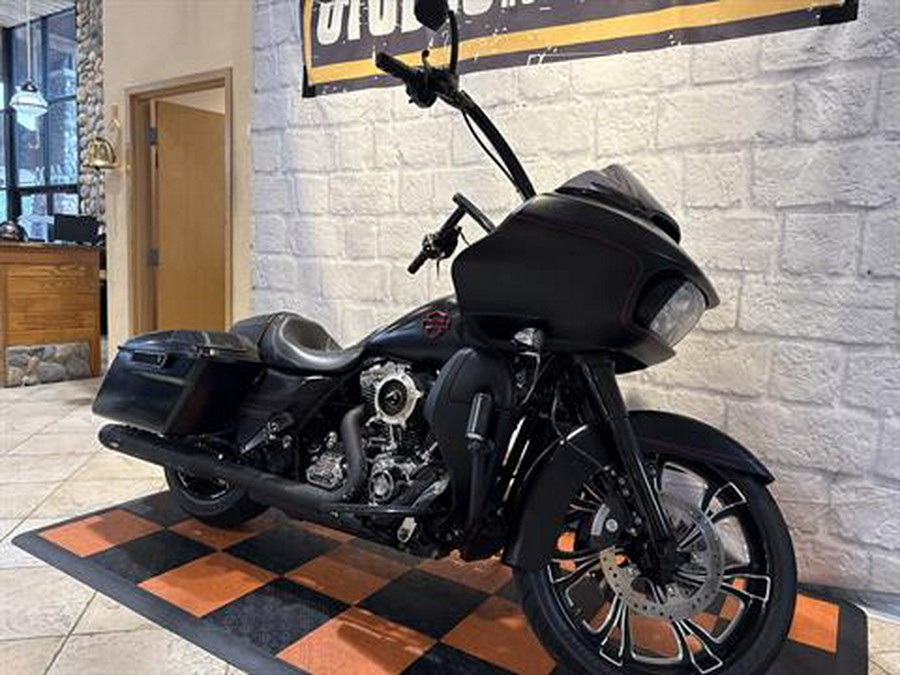 2015 Harley-Davidson Road Glide® Special