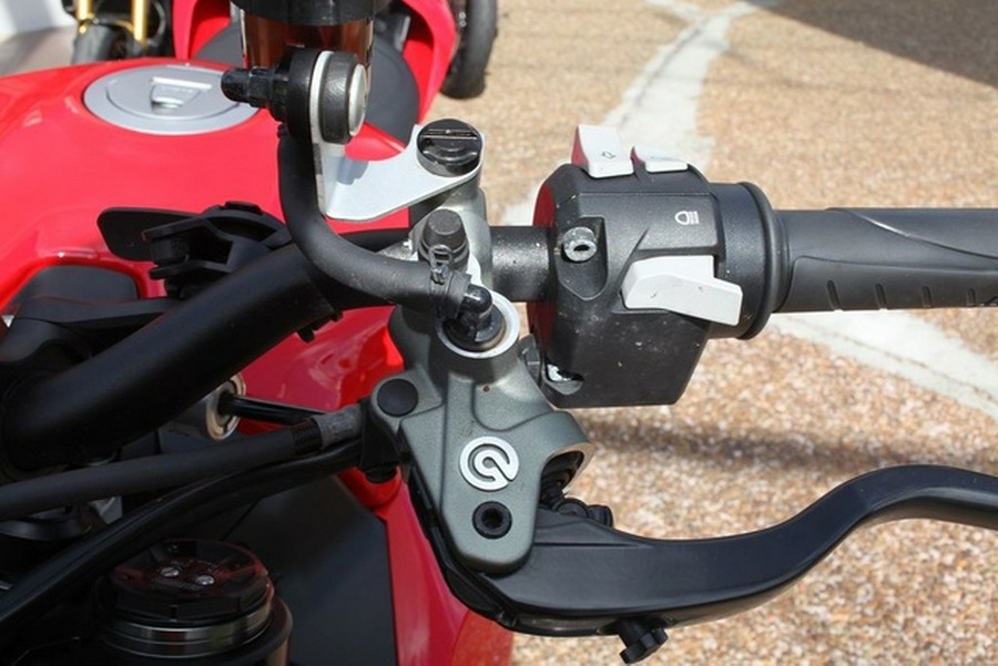 2023 Ducati Streetfighter V2 Ducati Red