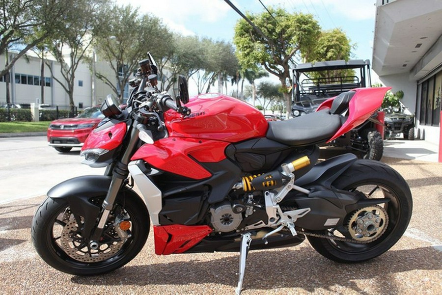 2023 Ducati Streetfighter V2 Ducati Red