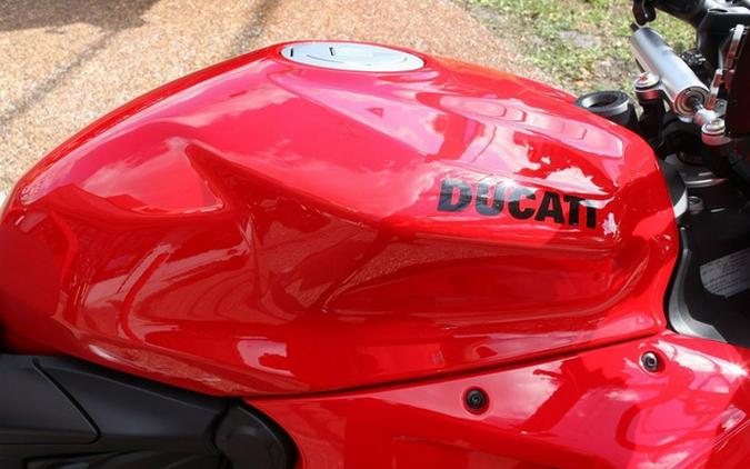 2023 Ducati Streetfighter V2 Ducati Red