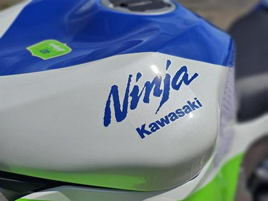 2024 Kawasaki Ninja ZX-6R 40th Anniversary Edition ABS