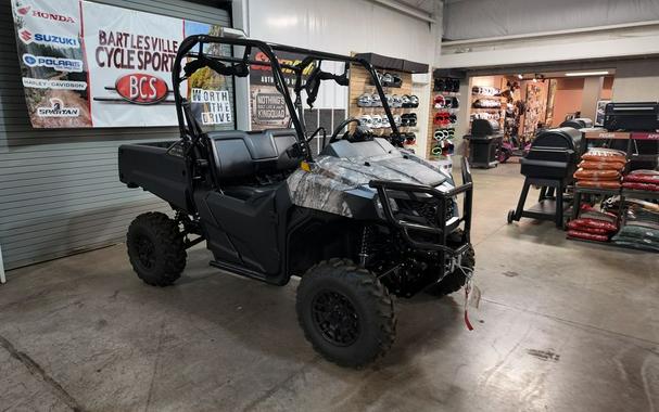 2026 Honda Pioneer 700 Forest