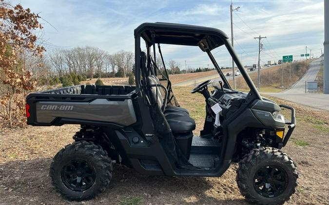 2024 Can-Am® Defender XT HD10