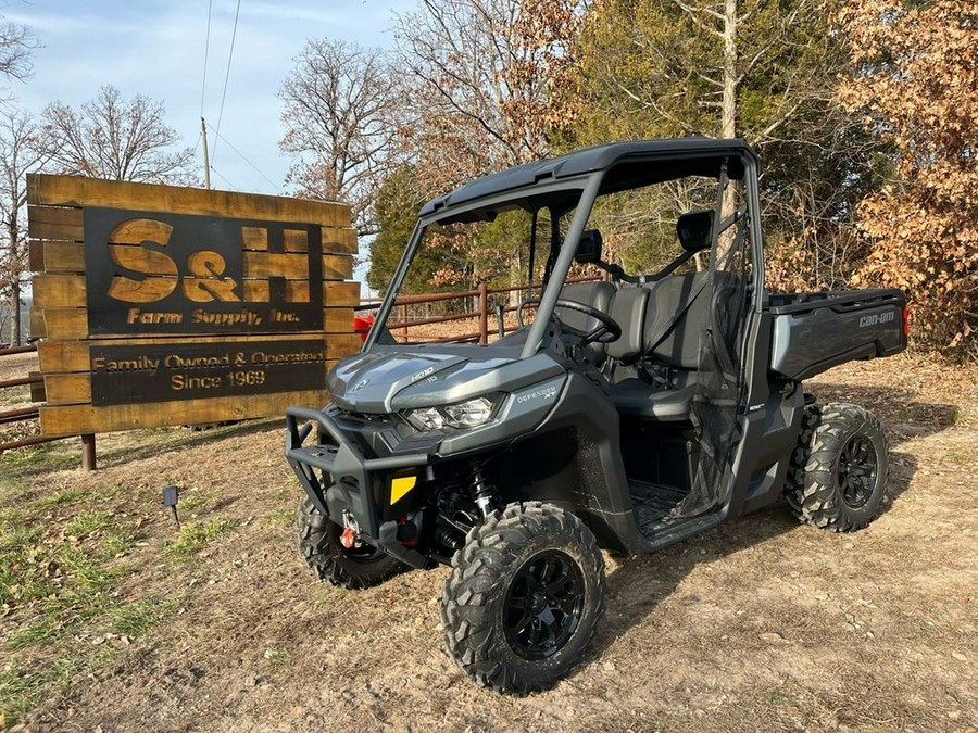 2024 Can-Am® Defender XT HD10