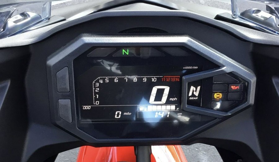 2025 Kawasaki Ninja® 500 SE ABS