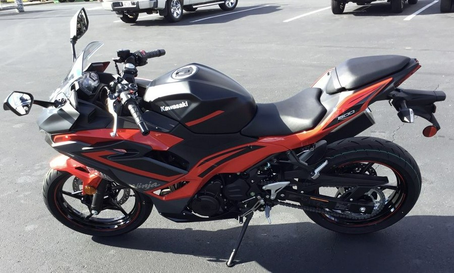 2025 Kawasaki Ninja® 500 SE ABS