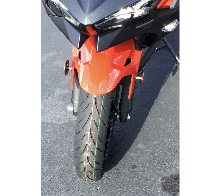 2025 Kawasaki Ninja® 500 SE ABS