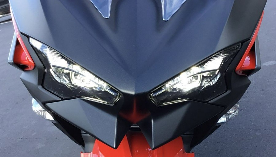 2025 Kawasaki Ninja® 500 SE ABS