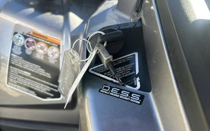 2014 Can-Am® Outlander™ MAX 1000 LIMITED