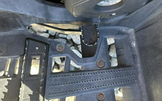 2014 Can-Am® Outlander™ MAX 1000 LIMITED