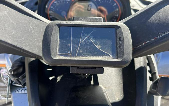 2014 Can-Am® Outlander™ MAX 1000 LIMITED