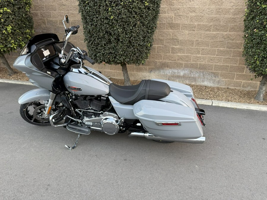 FLTRX 2026 Road Glide®