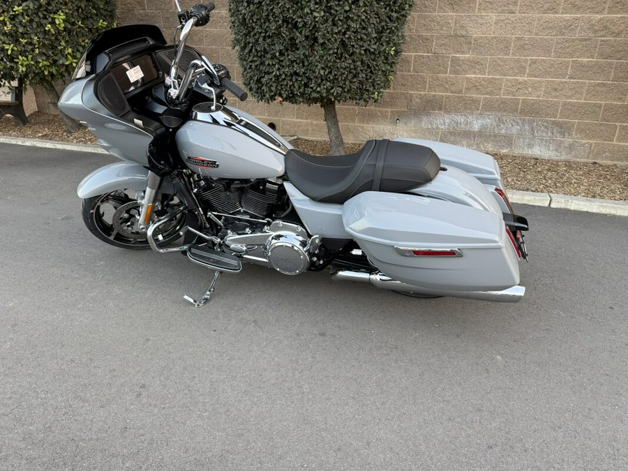 FLTRX 2026 Road Glide®