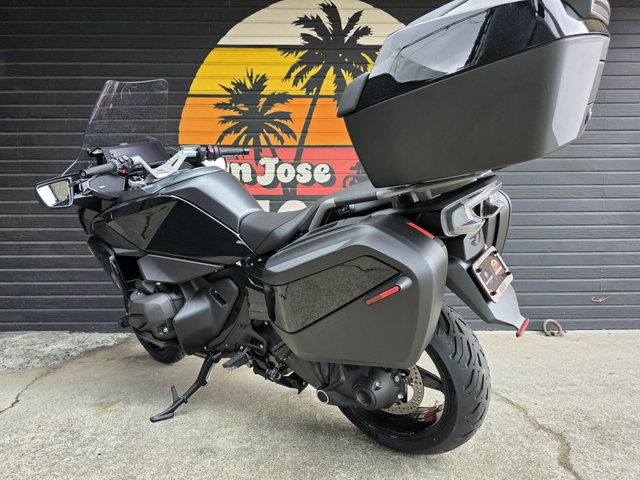 2026 BMW R 1300 RT