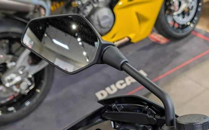 2026 Ducati Hypermotard V2 Demo