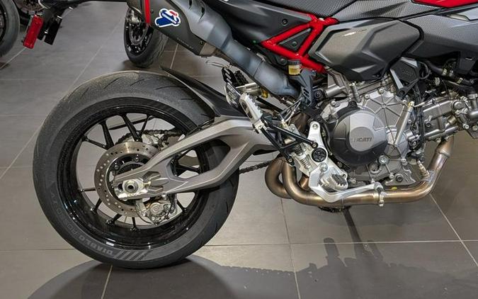 2026 Ducati Hypermotard V2 Demo
