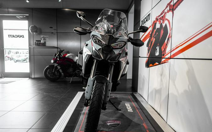 2026 Ducati MULTISTRADA V4 RALLY TRAVEL RADAR