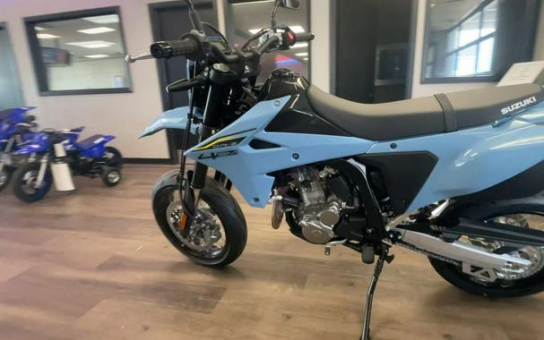 2025 Suzuki DR-Z4SM